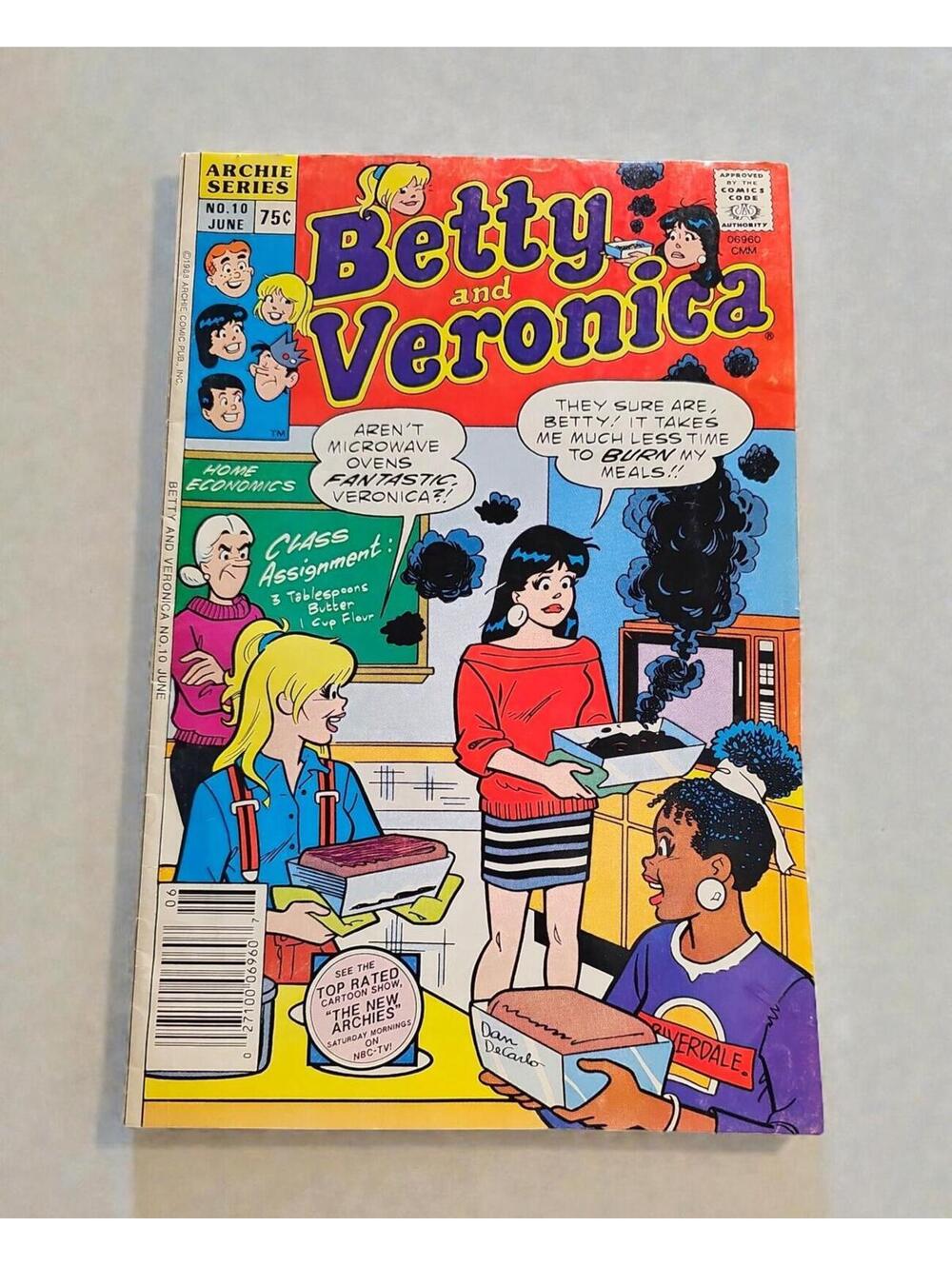 1988 Betty & Veronica June #10 – Wear, Yellowed Pages, Flintstones Back Ad